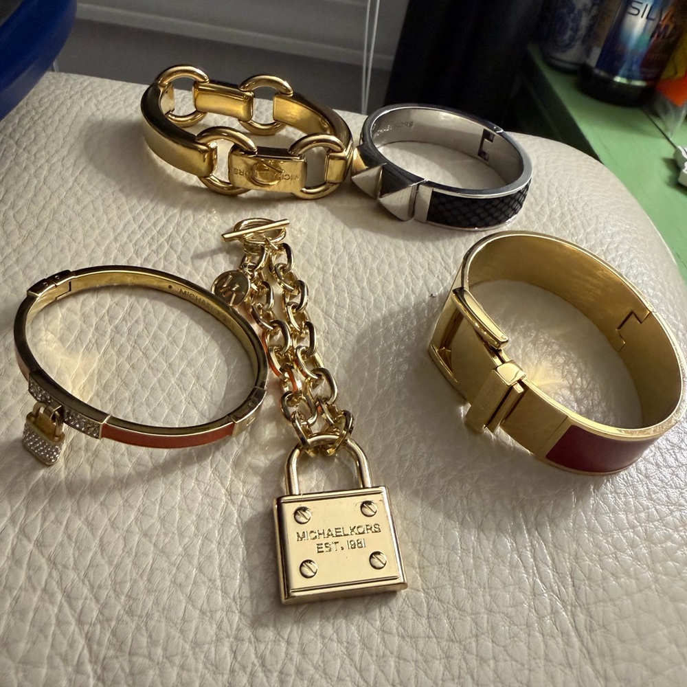 Michael Kors 5 Bangle Bracelets. - image 2